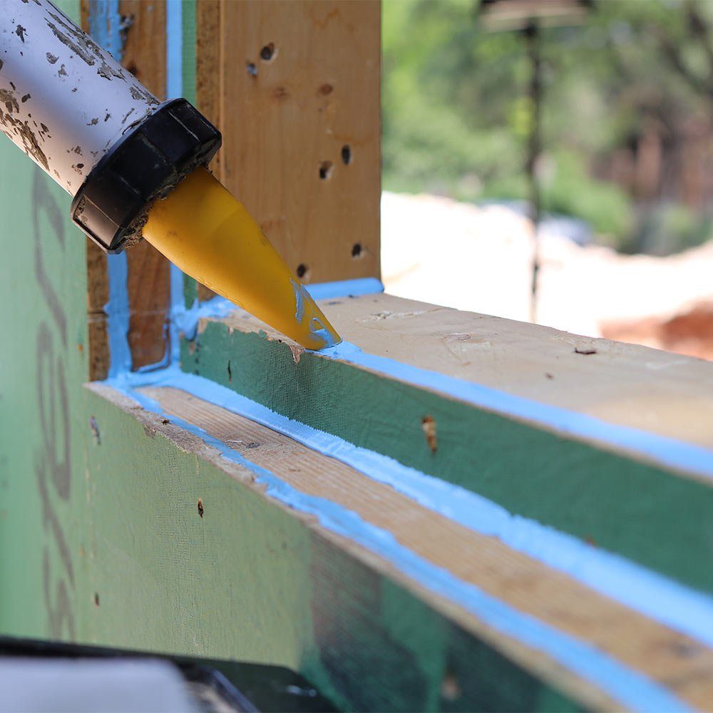 Sealing gaps with a joint filler compound 