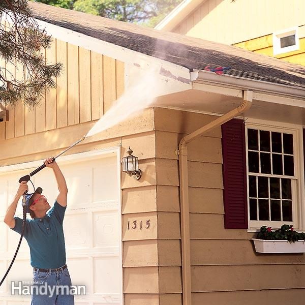 Homeowner’s Guide to Pressure Washing a House