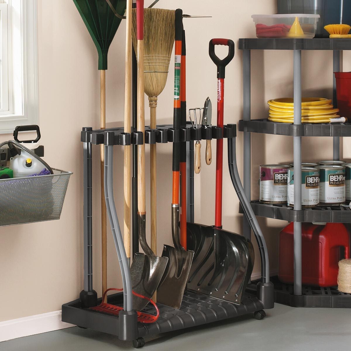 Rubbermaid Deluxe Tool Tower