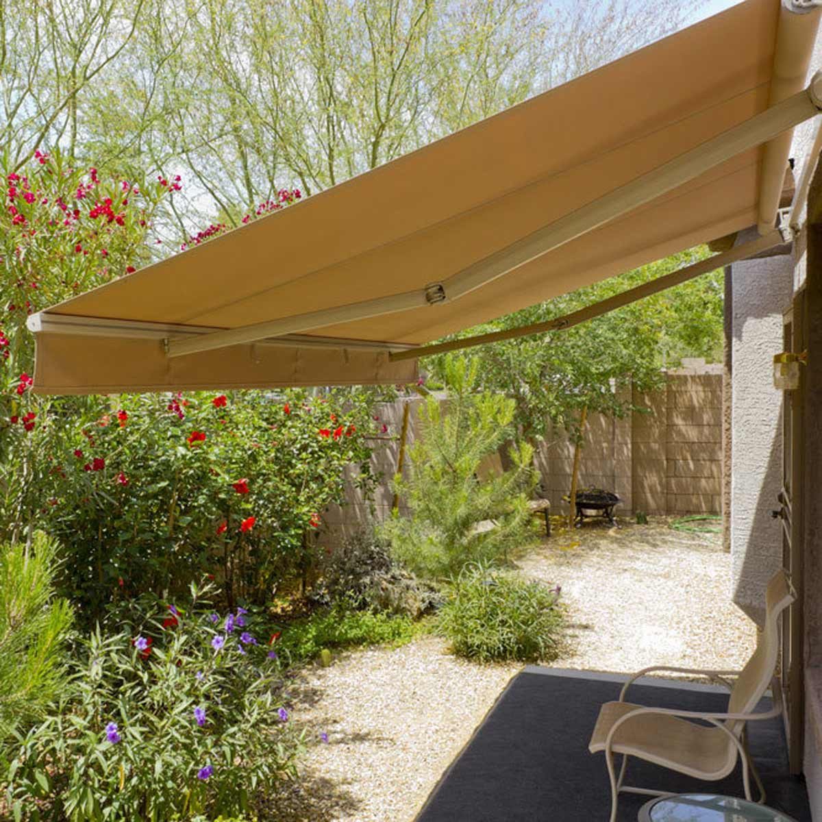 retractable awning