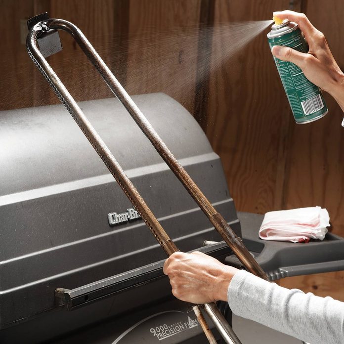 FH08NOV_493_06_013 winterize your grill