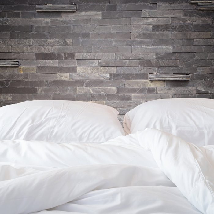 shutterstock_321657467 guest bedroom