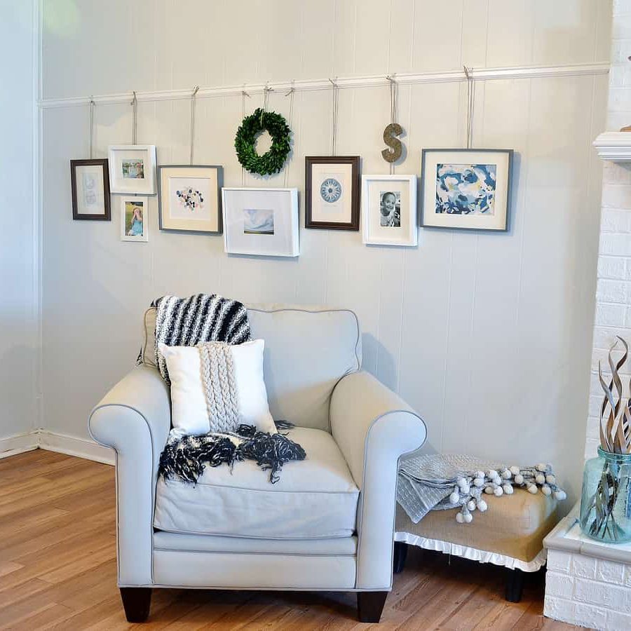 Picture rail trim moulding