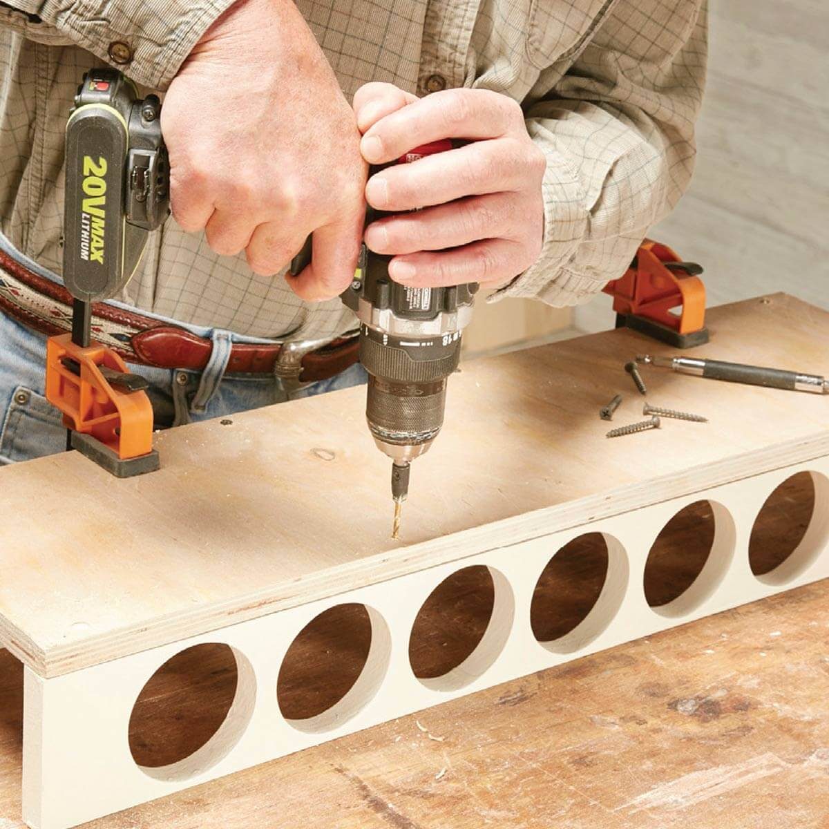 058_FHM_OCTNOV17 assemble the wine rack