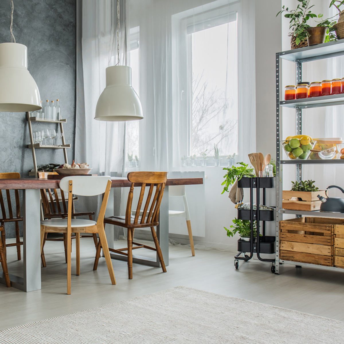 shutterstock_708497602 dining room 