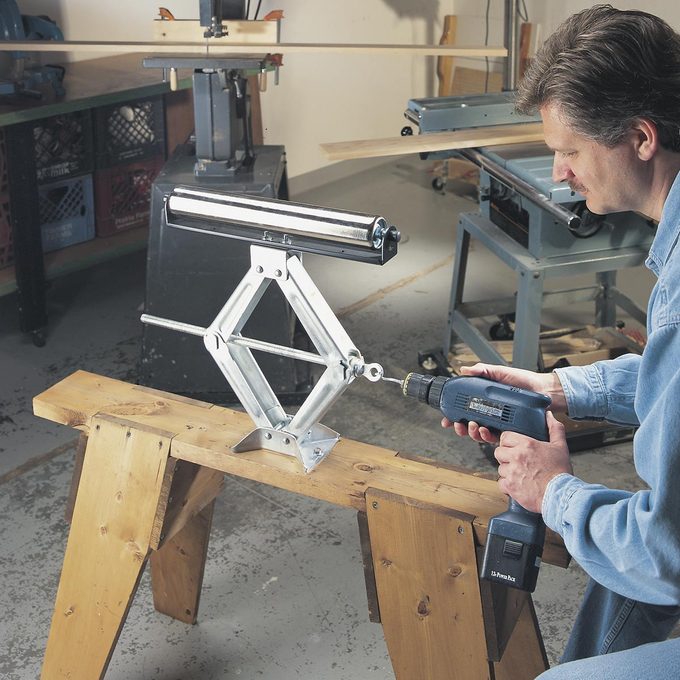 outfeed roller jack