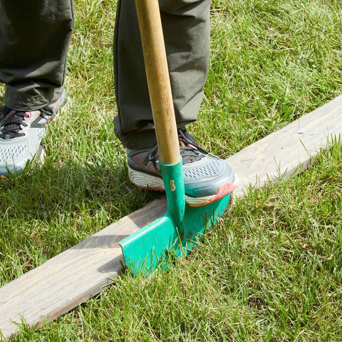 Wood plank HH Handy Hint Lawn edging