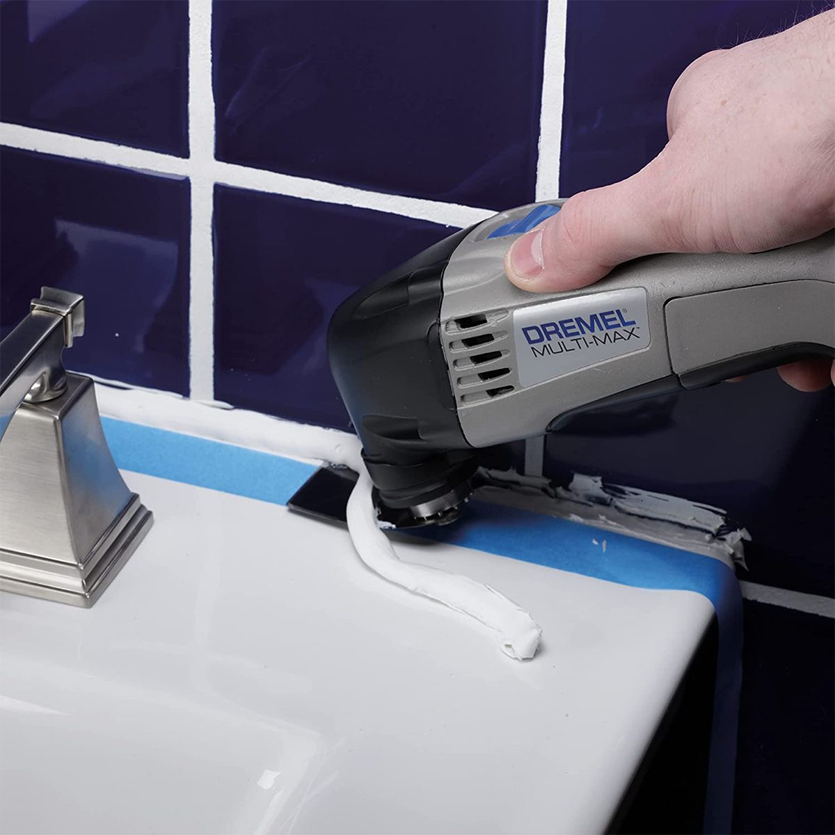 5 Best Blades for Your Oscillating Multi-Tool That’ll Save Time on DIY Projects