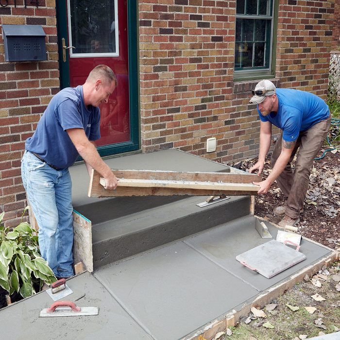 Removing the step forms before the other pieces | Construction Pro Tips