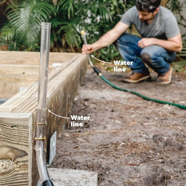 FH19MAY_594_50_011-1200 platform deck