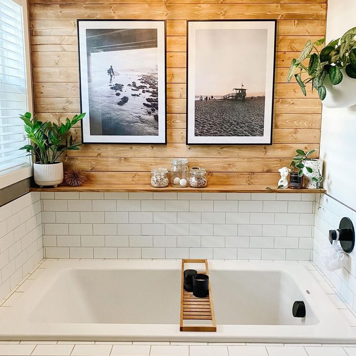 Rustic Coastal Paneling In Bathroom