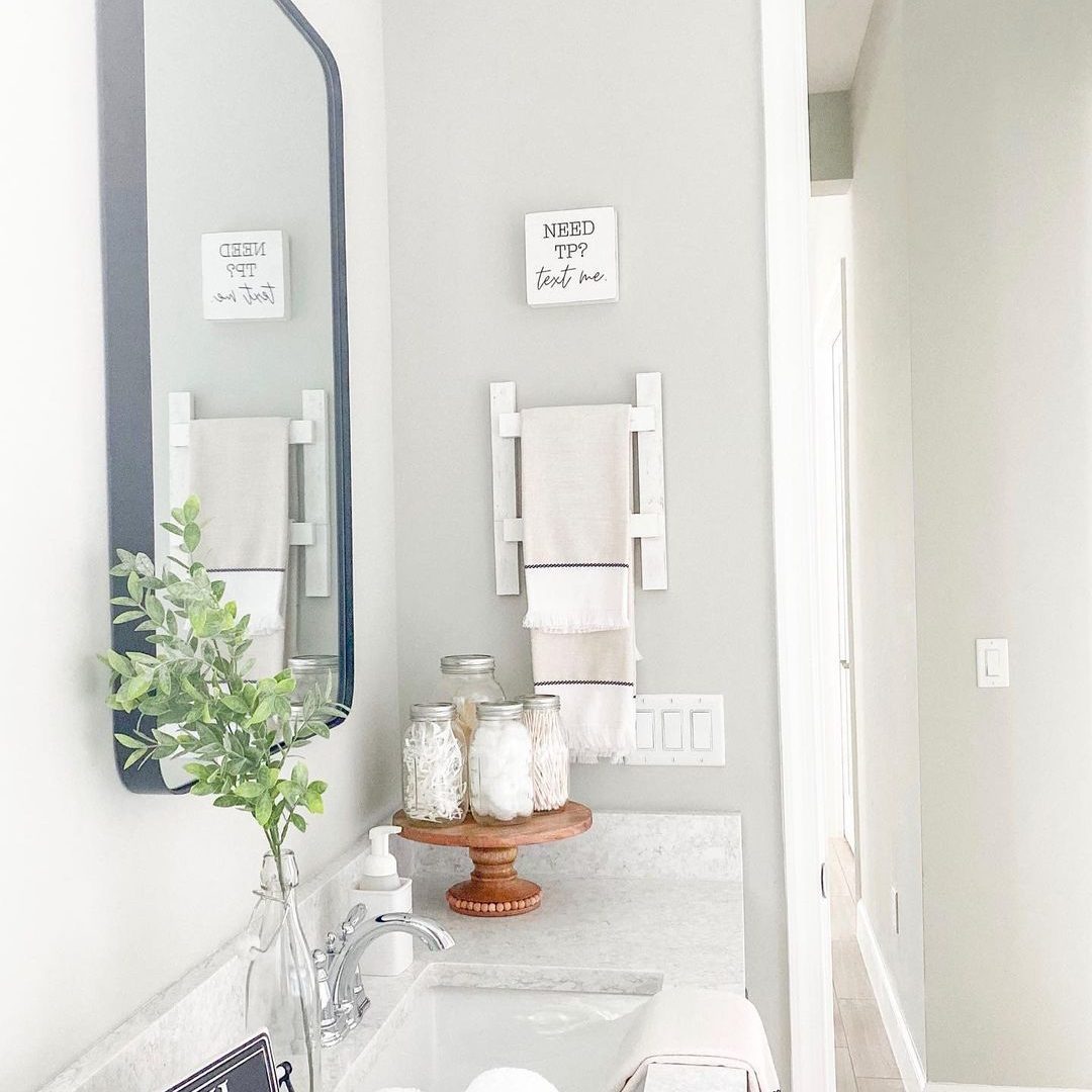 Scrap Wood Diy Towel Rack