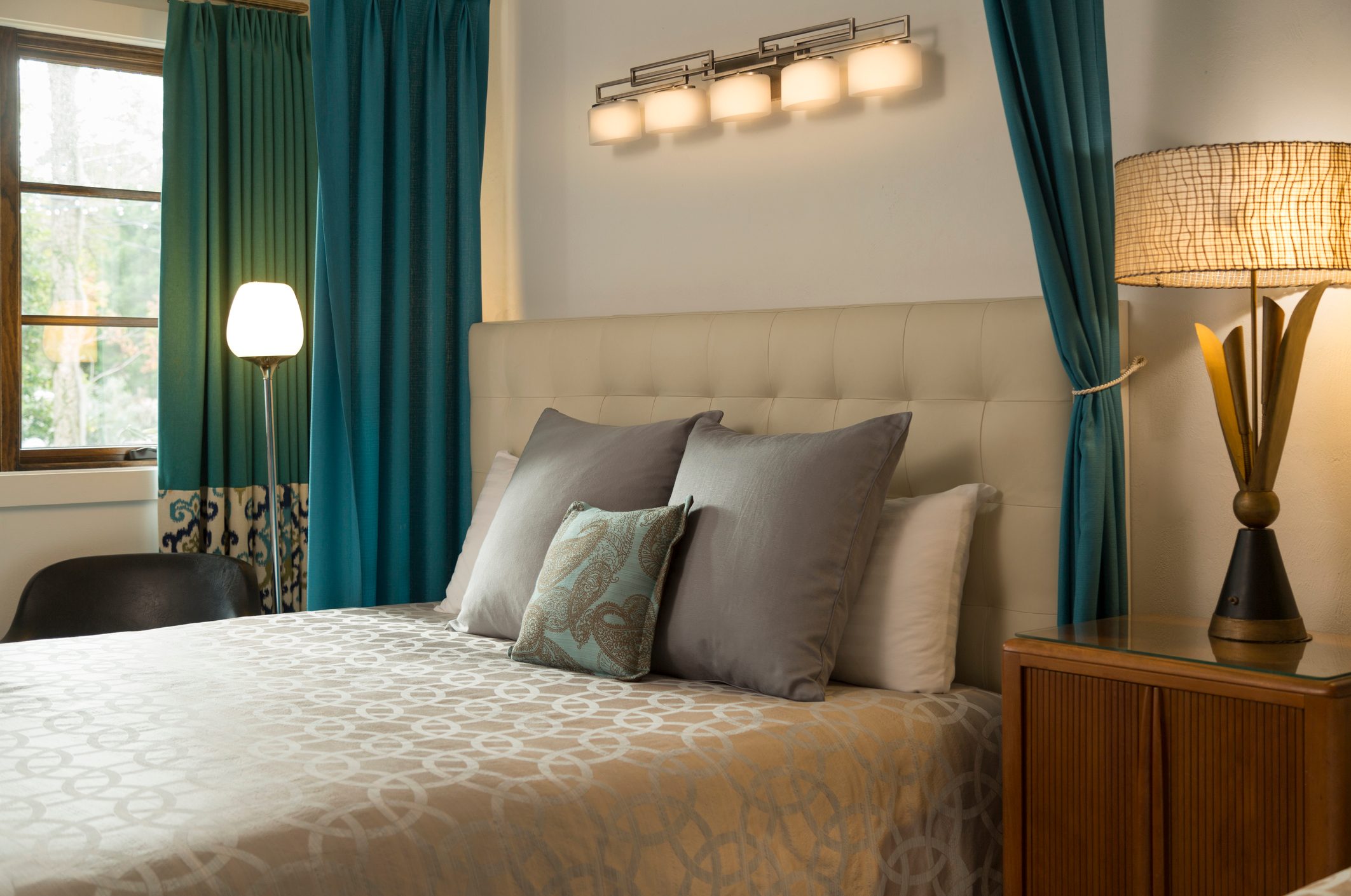 Bedroom Vanity Lights