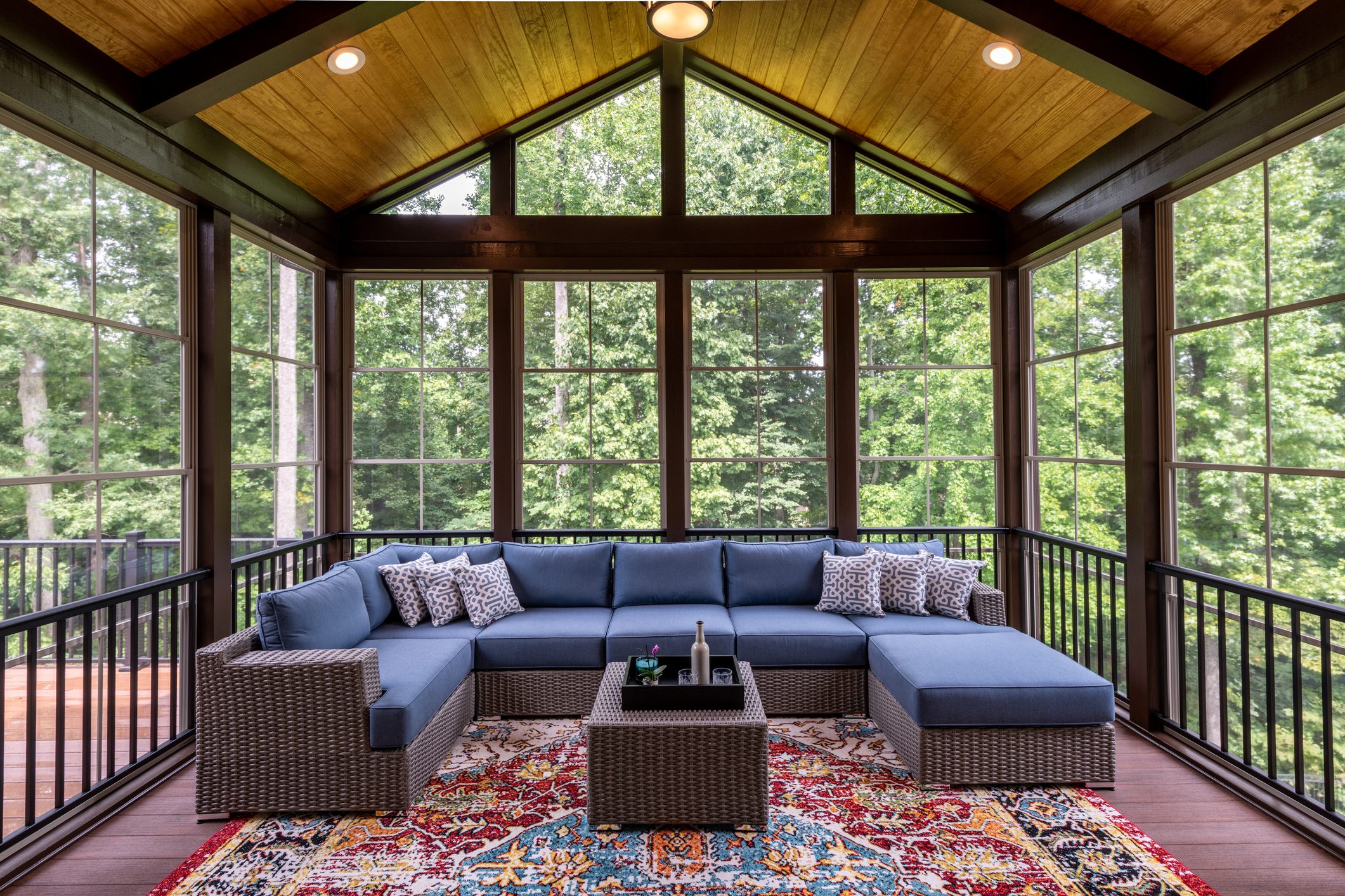 Sunroom vs. Screened Porch: What Homeowners Need To Know