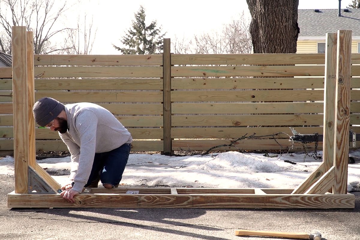 Fh22d Firewoodrack 03 18 003 How To Build A Firewood Rack