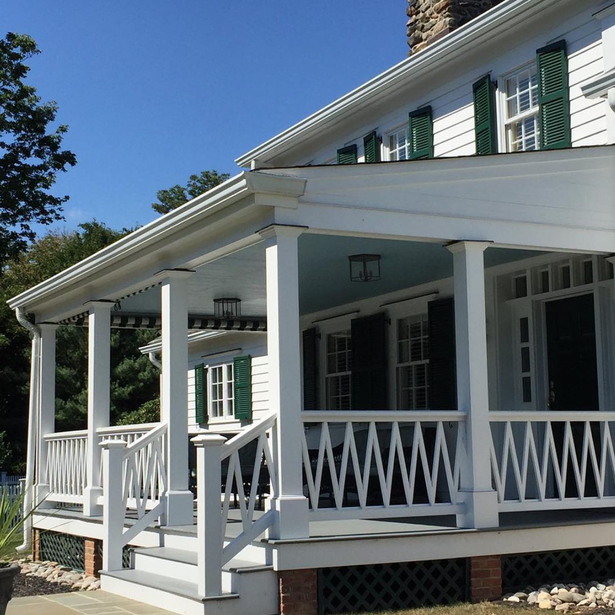 Zigzag Porch Railing Idea Courtesy @susancohan Via Instagram