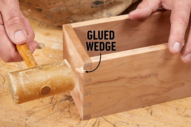 Fh23djf 622 50 043 How To Hand Cut Dovetail Joints