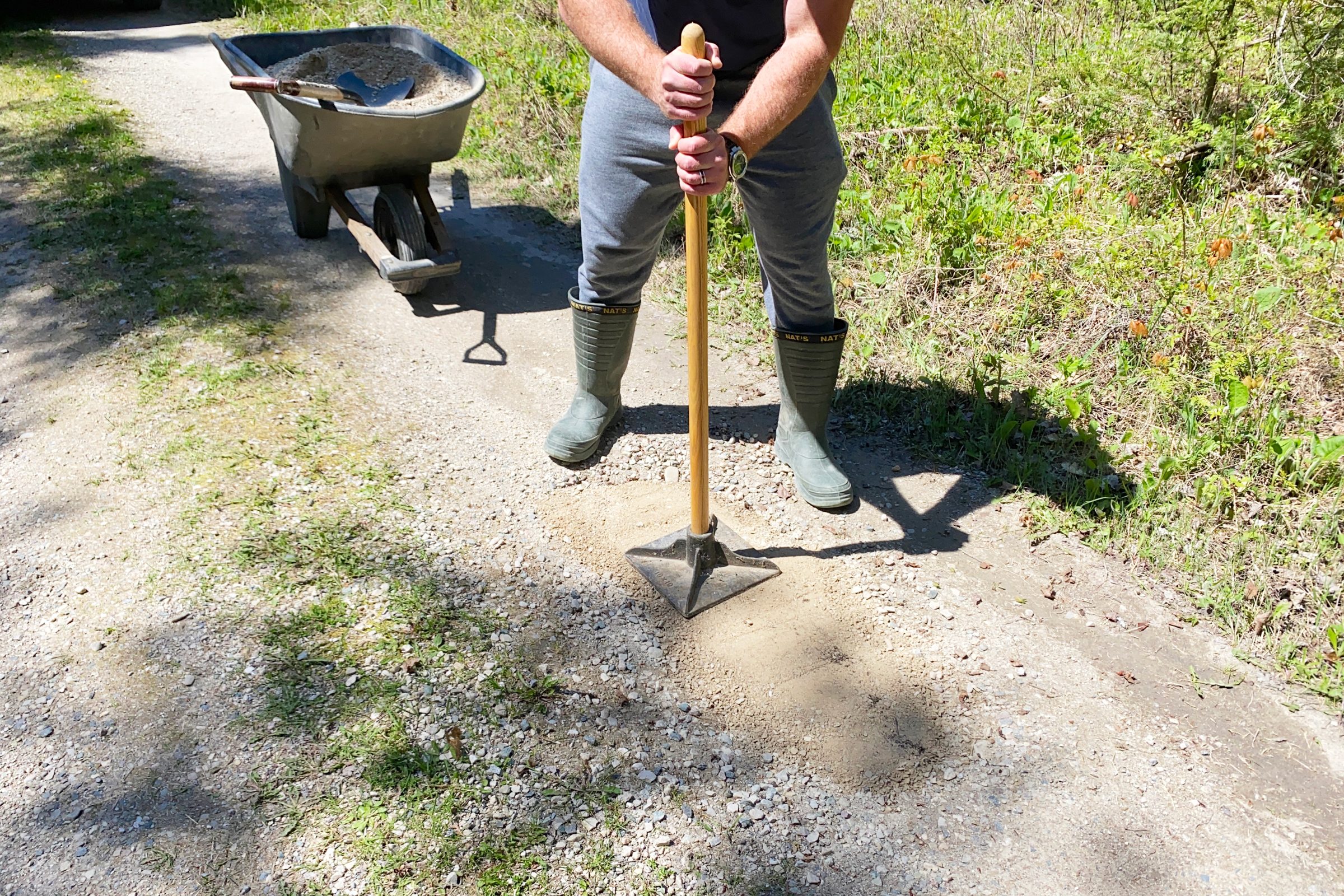 How To Repair A Pothole 2 Add First Layer Robert Maxwell For Fhm Jvedit