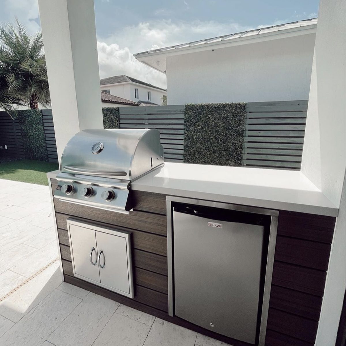 Small Sleek And Clean Via @backyardandpergolas Instagram