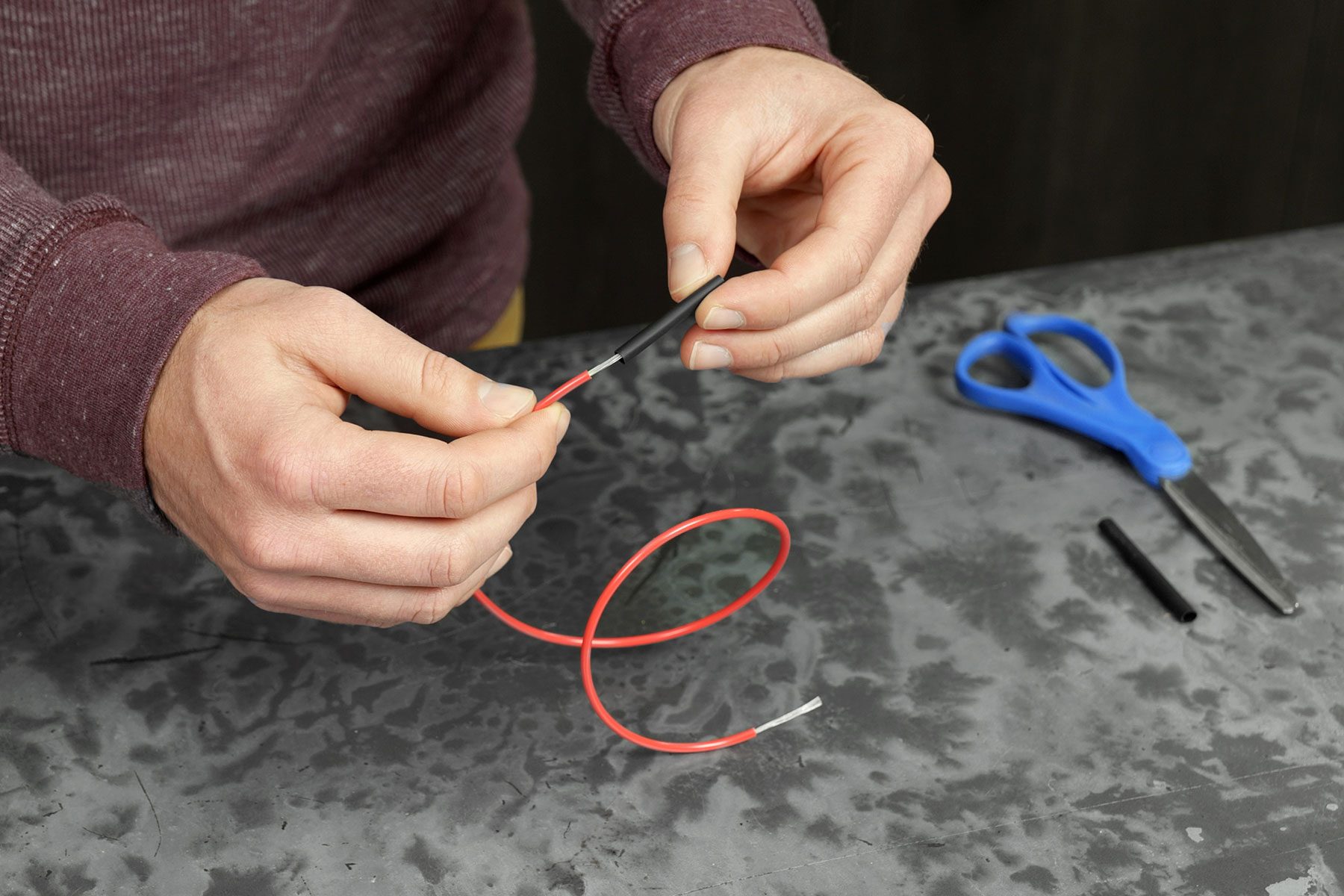 Heat shrink sleeves of rubber pipes