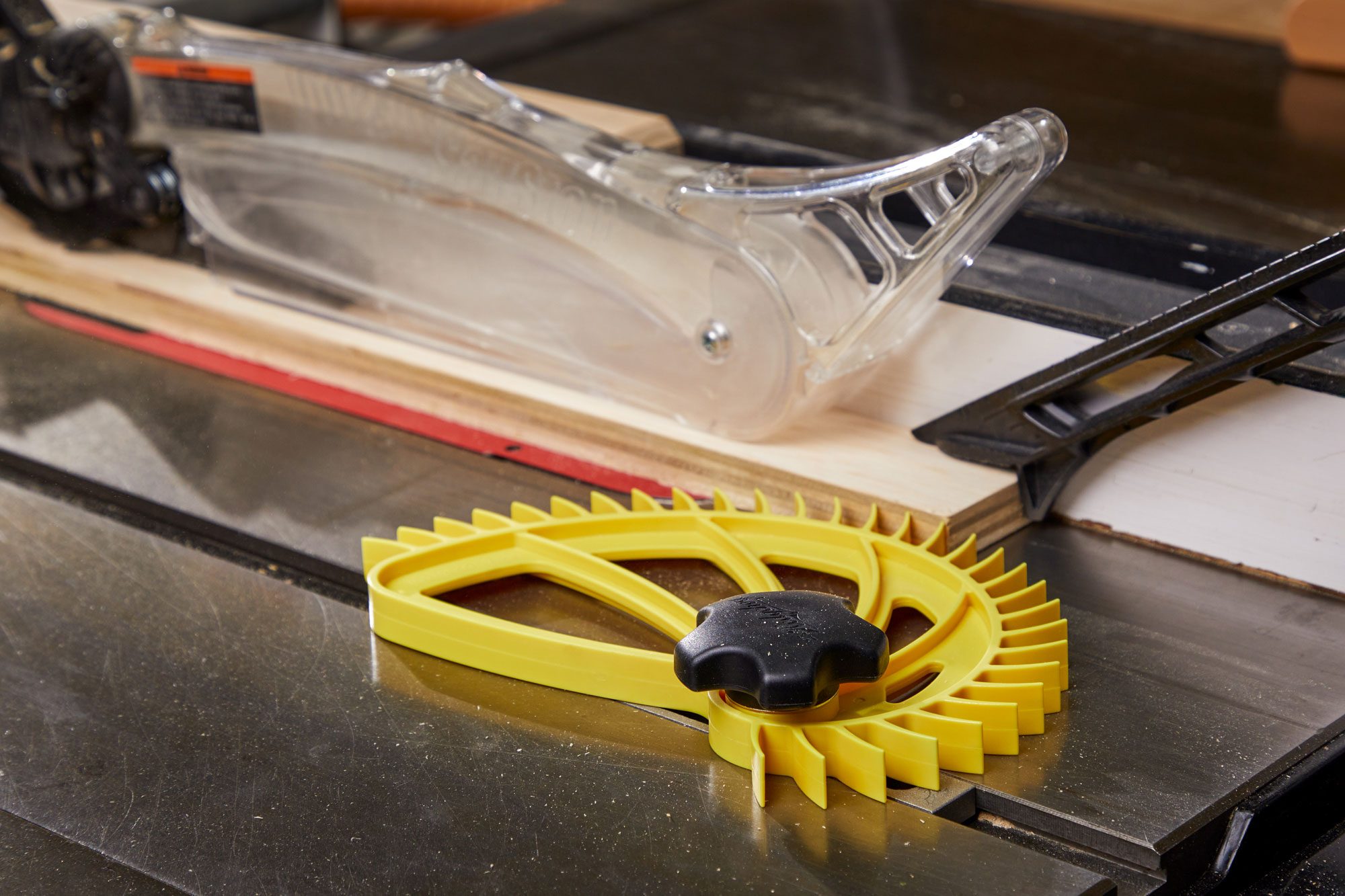 Hedgehog Featherboard