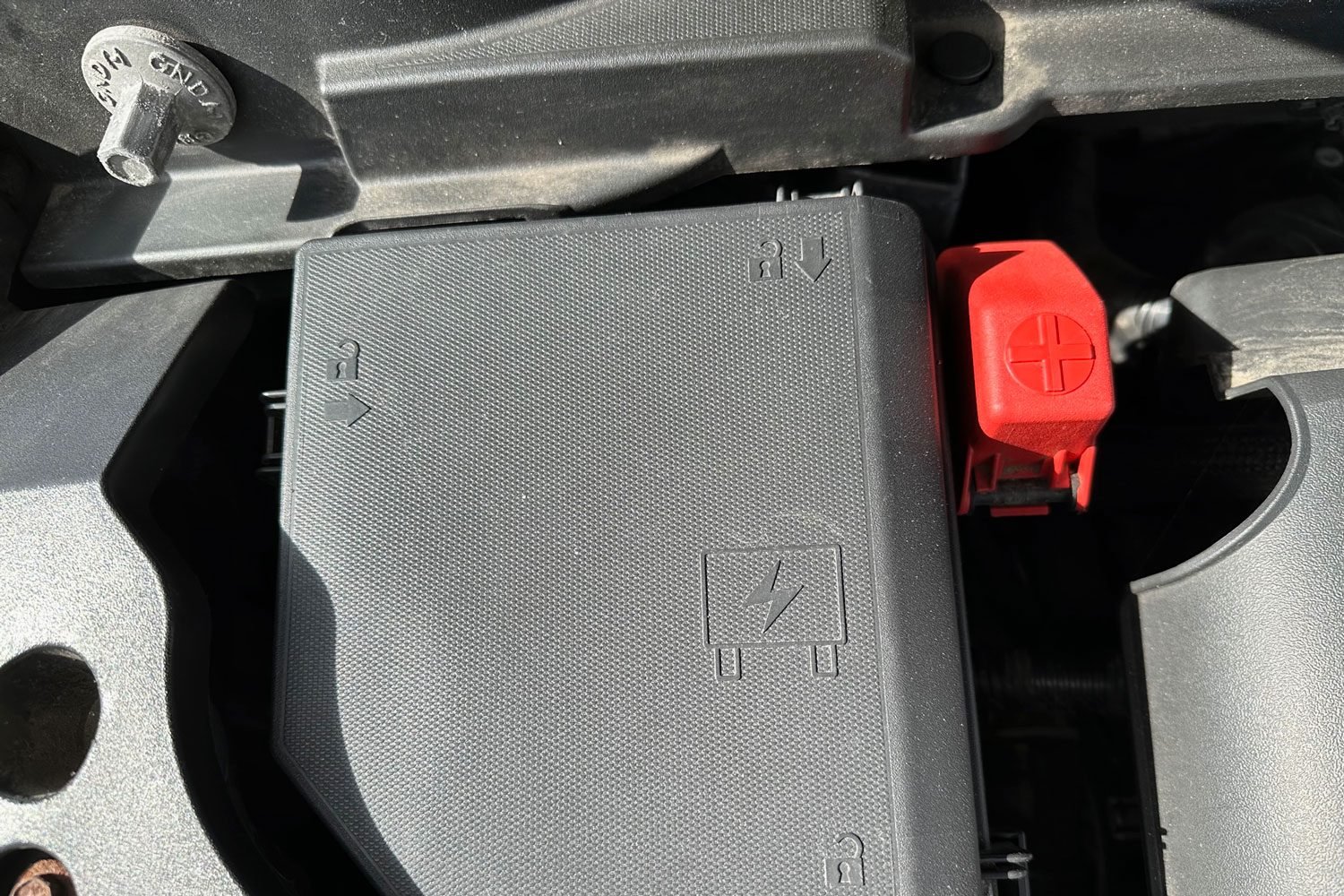 Remote Battery Terminals Bob Lacivita For Fhm