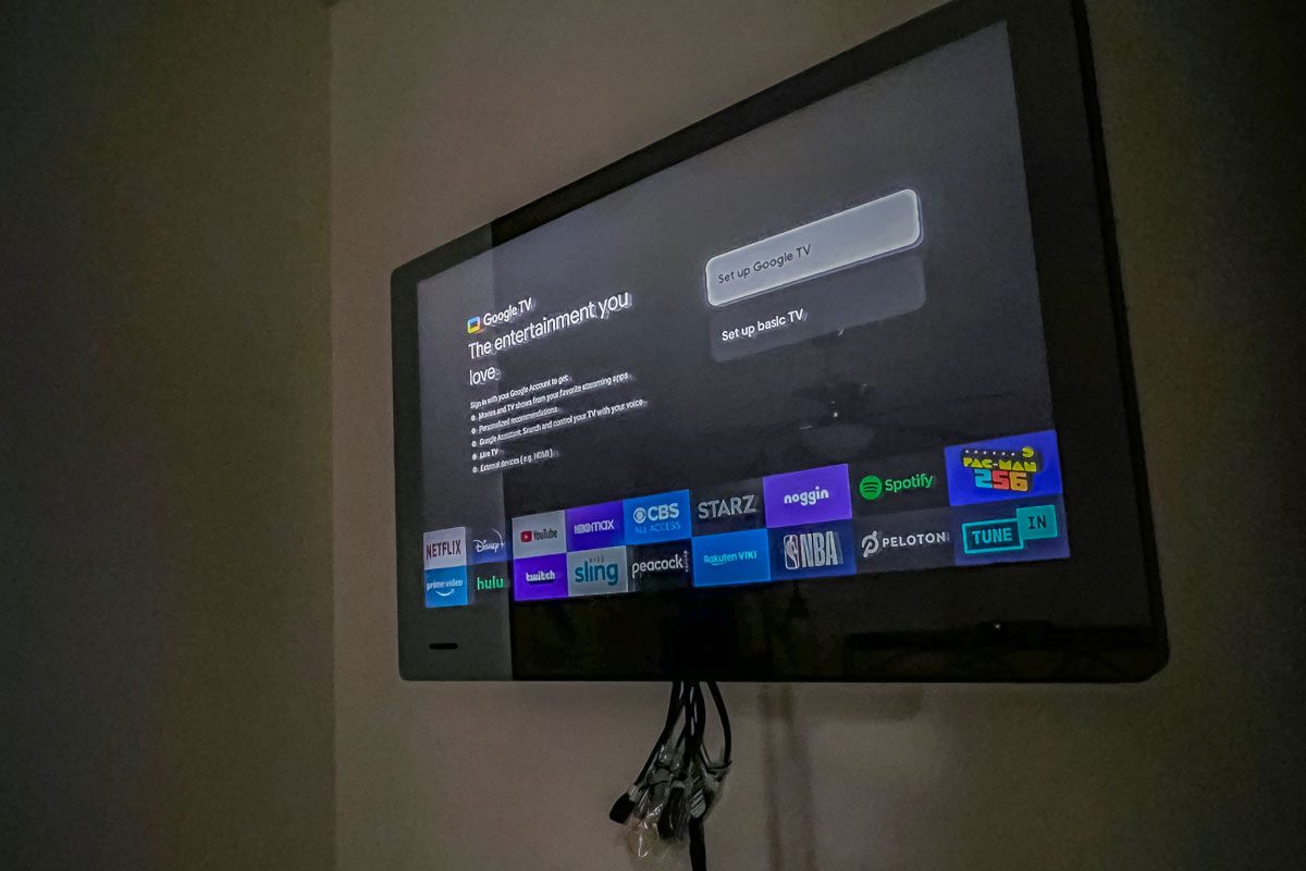 Sylvox Bathroom Tv Mirror preloaded with apps