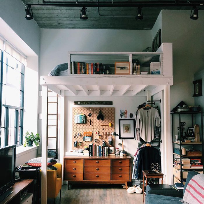 8 Stylish Diy Loft Bedroom Ideas Studio Loft Bedroom Courtesy @cartographh