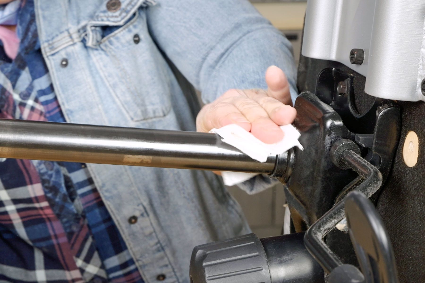 Attach Shaft Collars