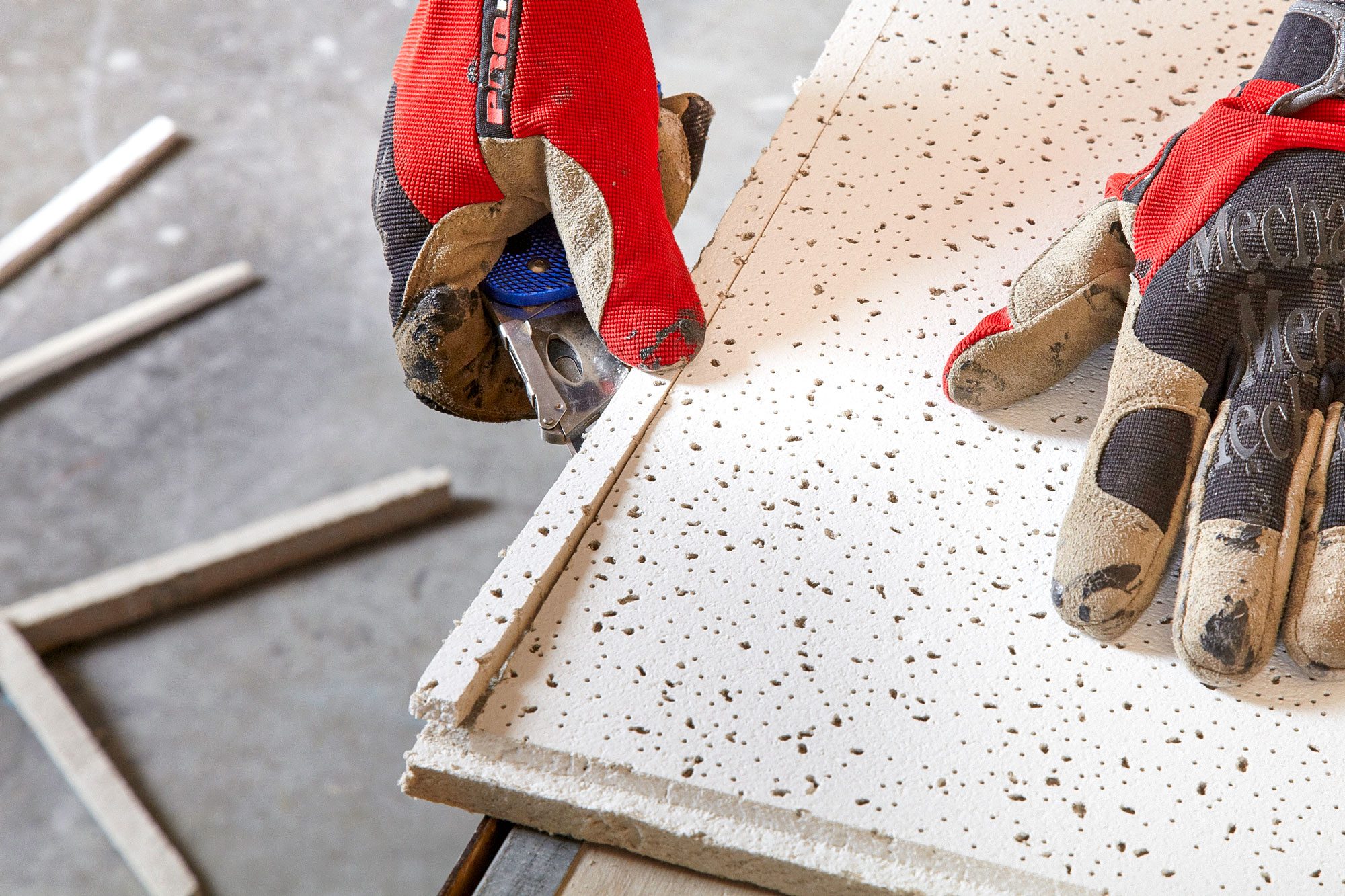 12 Drop Ceiling Installation Tips From A Pro Fh12jun 529 10 051 Ksedit