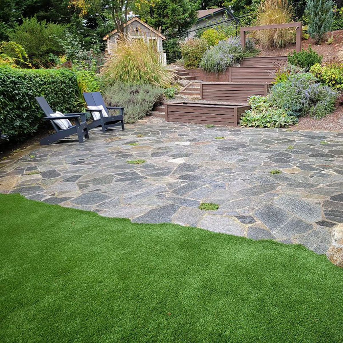 Spacious Flagstone Patio 
