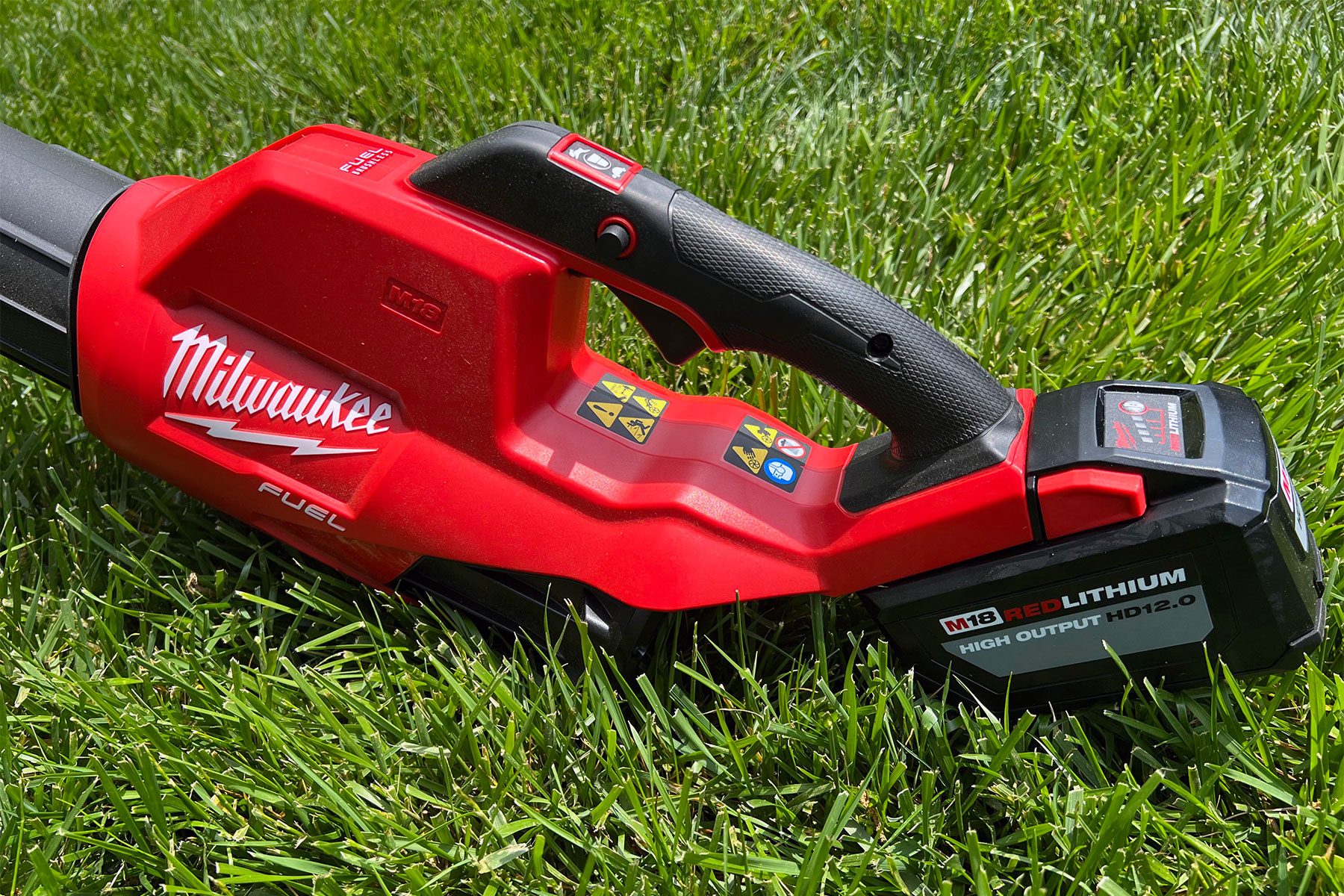 Milwaukee M18 Cordless Leaf Blower