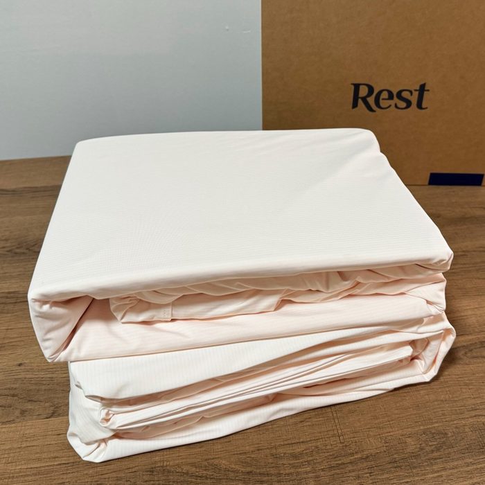 Fhma24 Rest Evercool Cooling Sheet Set Mary Henn Ssedit 09