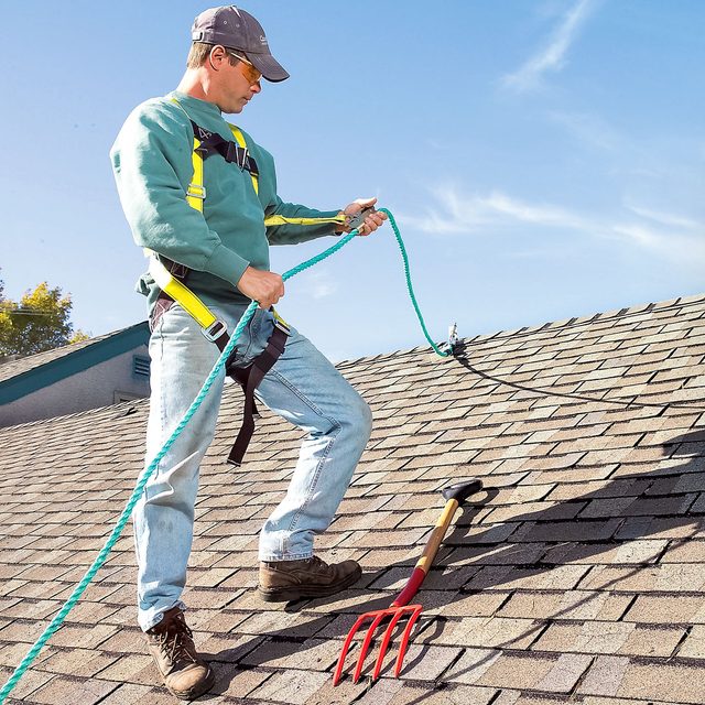 How To Tear Off Roof Shingles Fh06jun 469 54 011 Ksedit