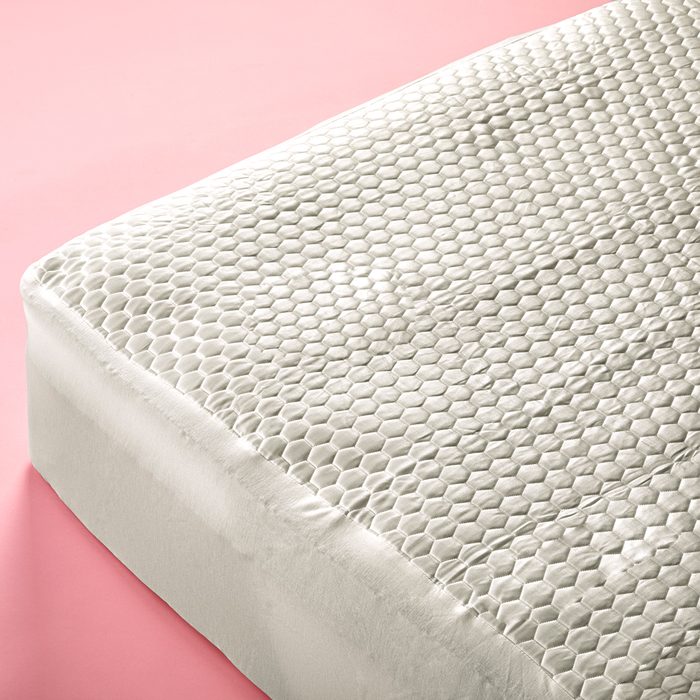 Brooklyn Bedding Luxury Cooling Mattress Protector Ptt24 Brooklyn Bedding Dr 07 02 7b