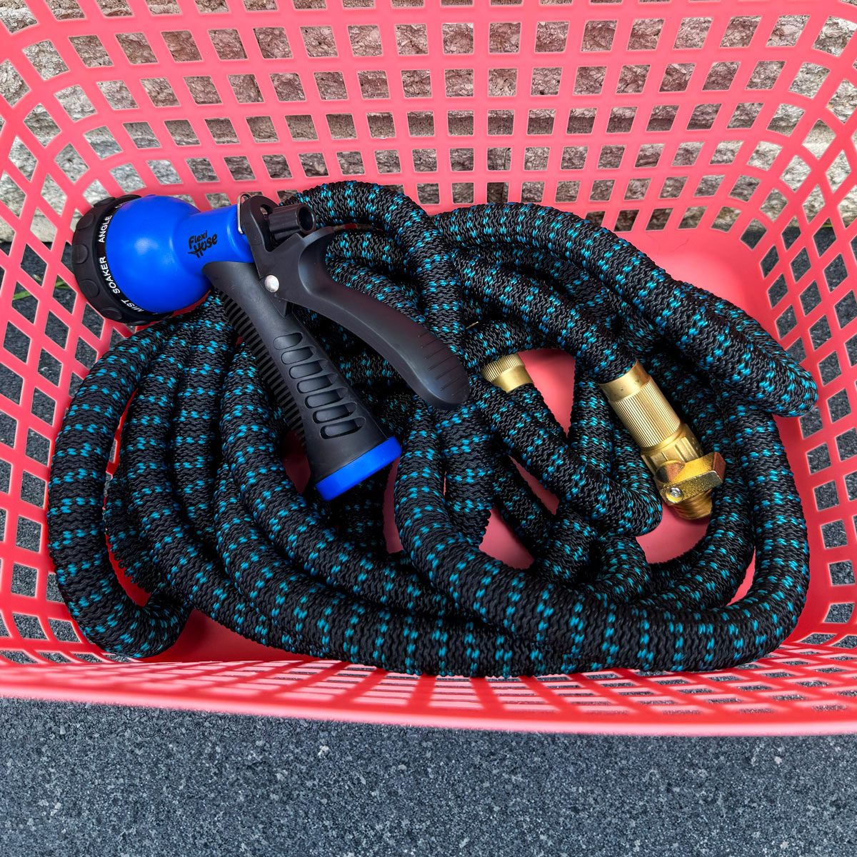 Is the Flexi Hose the Best Expandable Garden Hose on the Market? We Tested It to Find Out.
