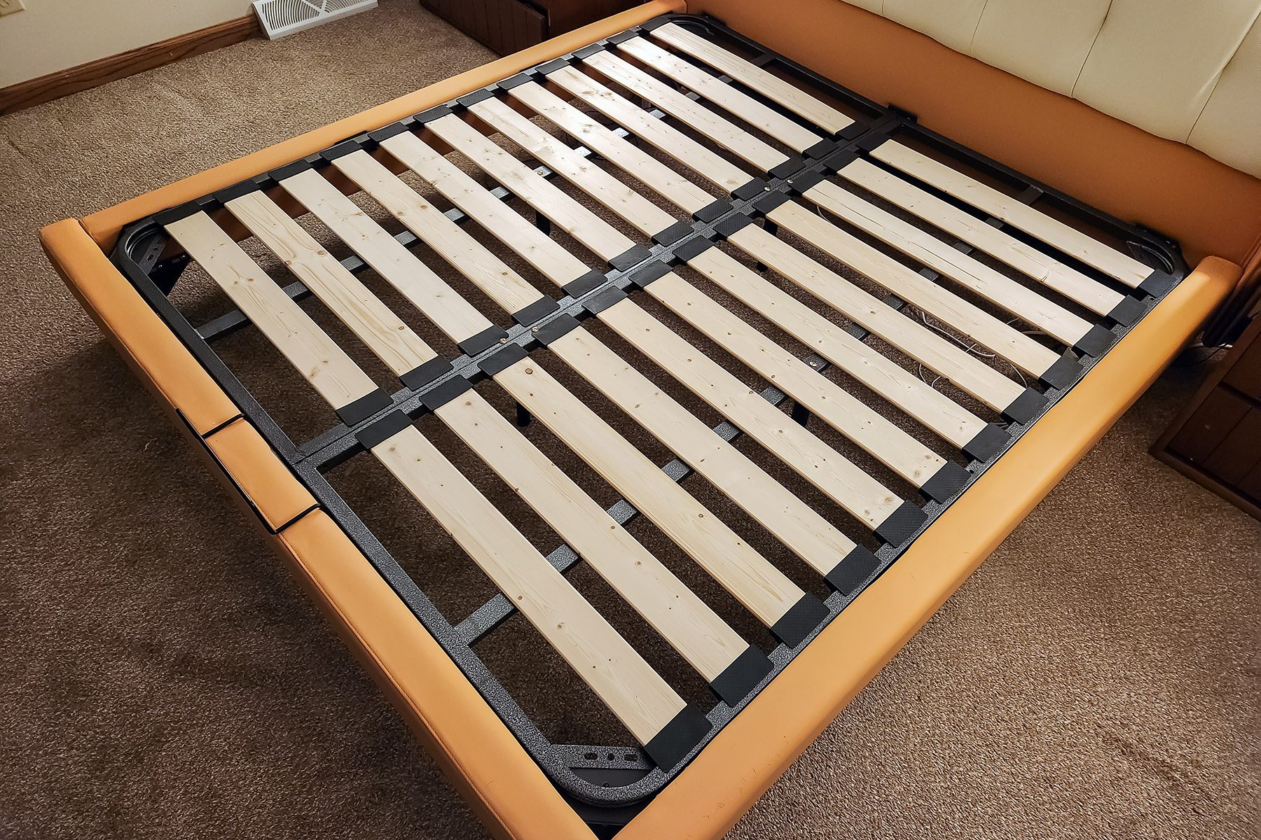 25 Home Cloud Nappa Leather Bed Frame