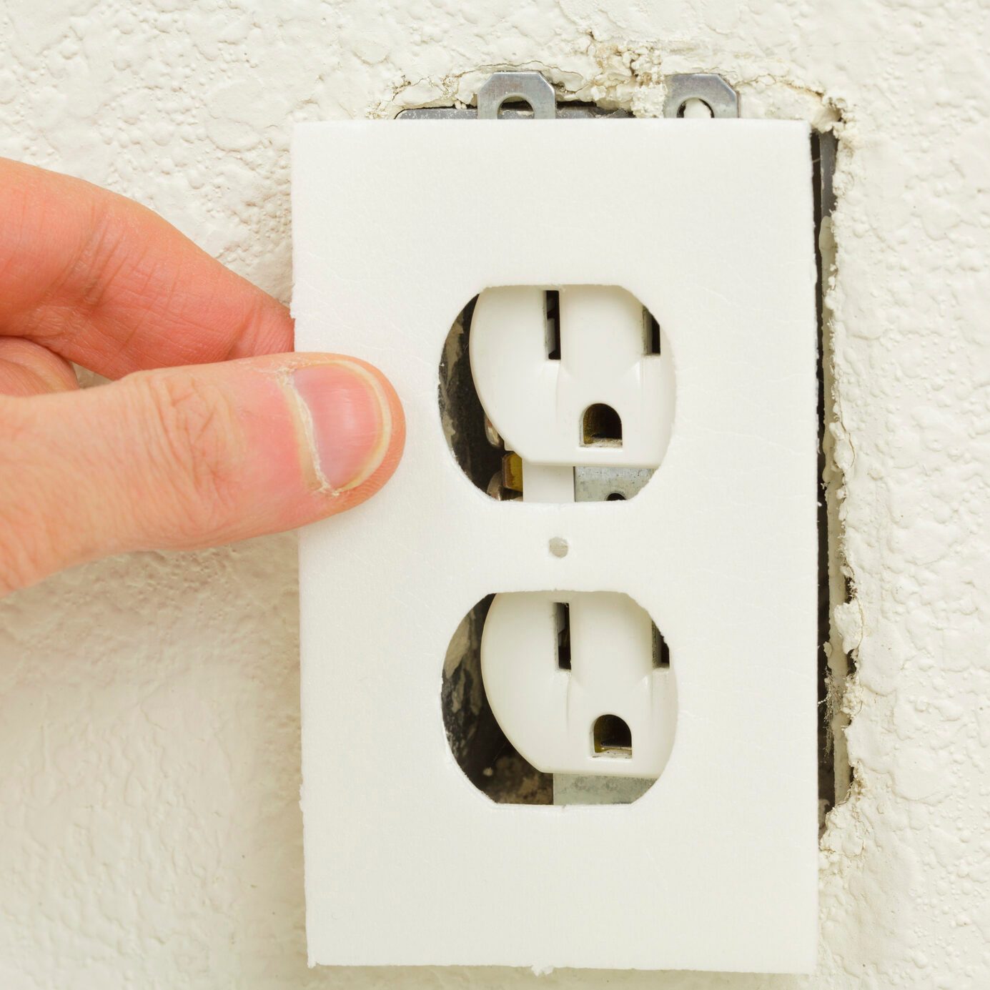 Electrical outlet foam insulation