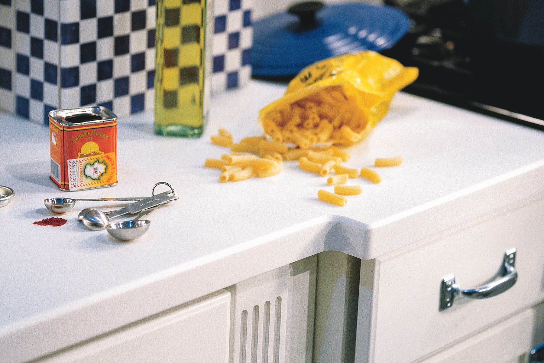 Buying Countertops: Plastic Laminates, Granite, Solid Surfaces & More