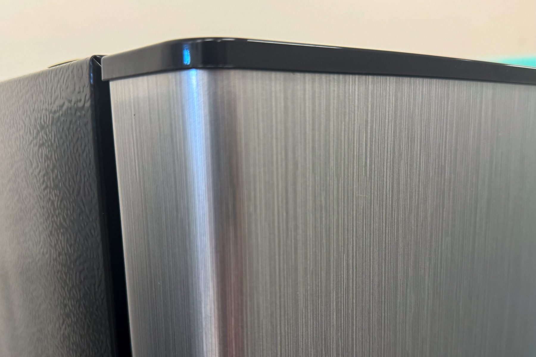 Insignia Mini Fridge With Top Freezer