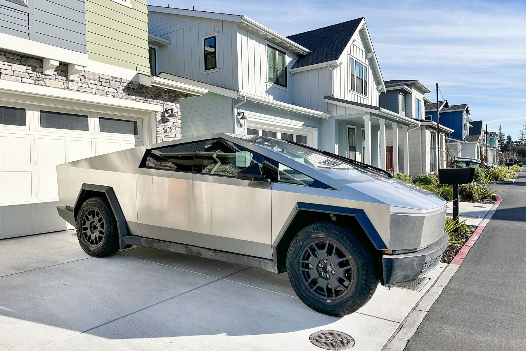 Cybertruck Cleaning Tips To Avoid Scuffing the Stainless Steel Finish