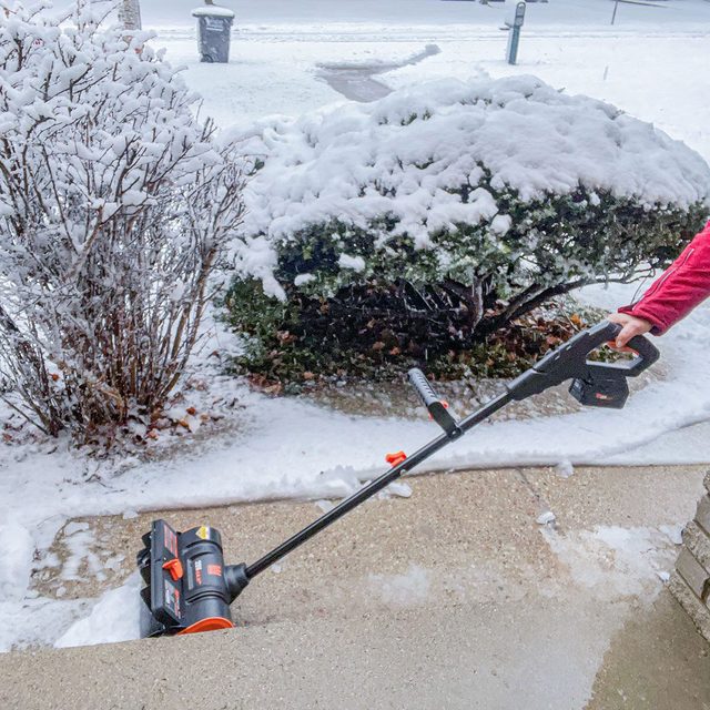 Fhma24 Wen 12 Inch Cordless Sheri Kaz 01 Pkedit