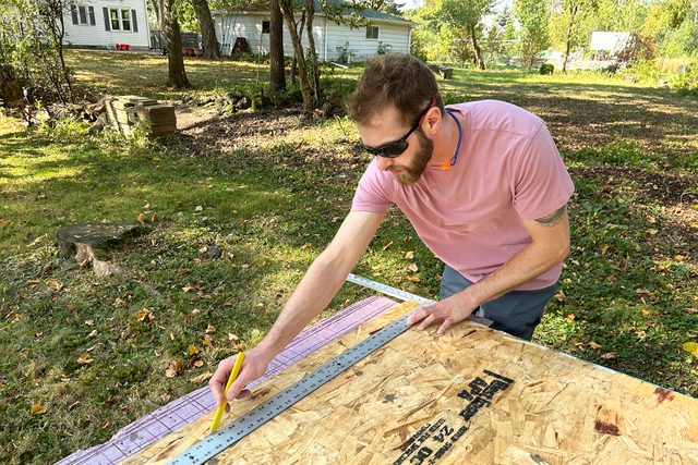 What Is A Track Saw And How Do You Use It Fhmvs24 Mf 09 18 Tracksaw 3