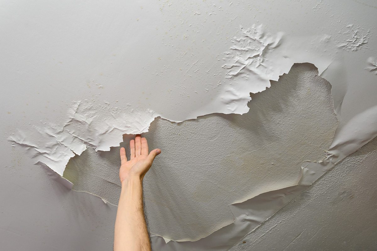 10 Silent Signs Your House has a Major Plumbing Problem