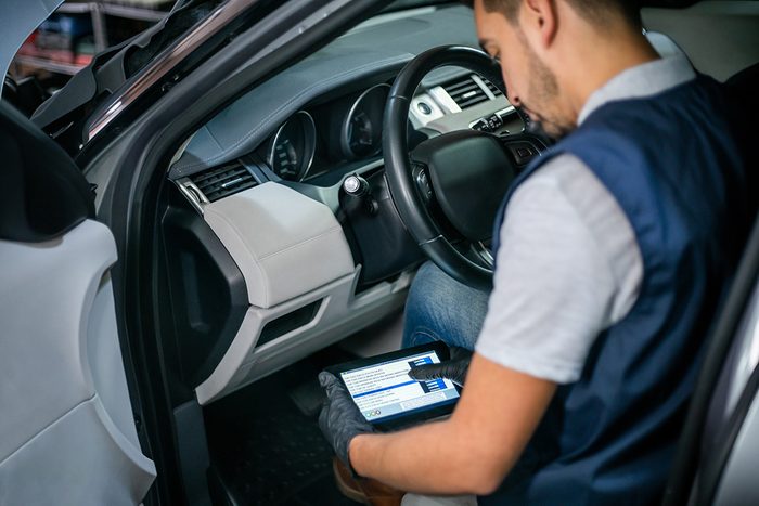 25 Things To Do Now To Improve Gas Mileage Gettyimages 1349412654