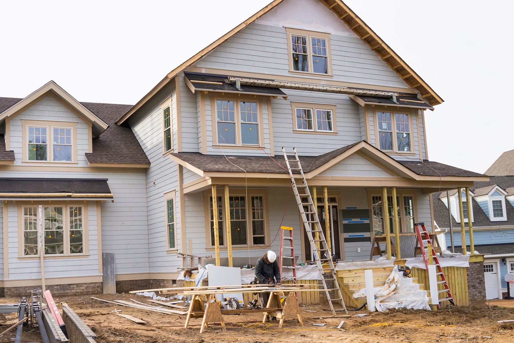 5 Tariff-Proof Home Improvement Projects to Tackle in 2025