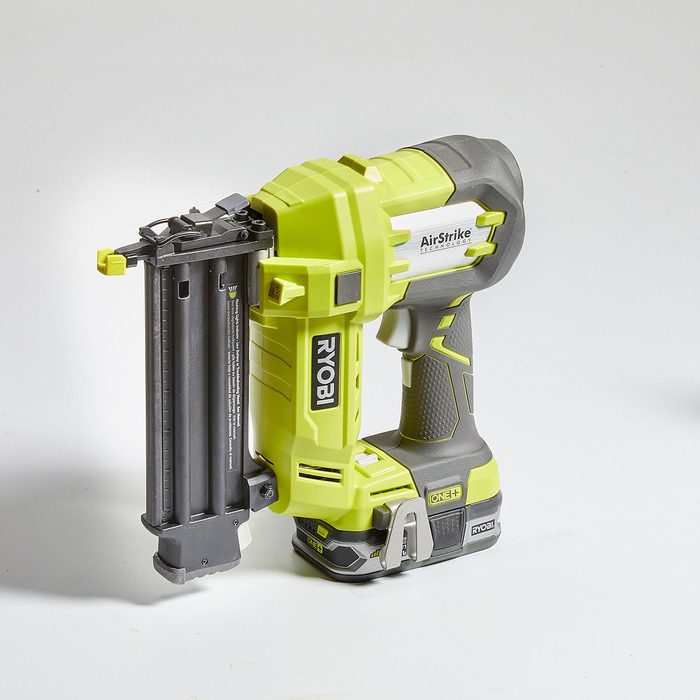 Ryobi Airstrike Cordless Brad Nailer Fh18may 586 51 026