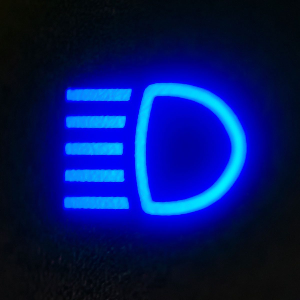 6 Reasons Your High Beams Won’t Turn Off