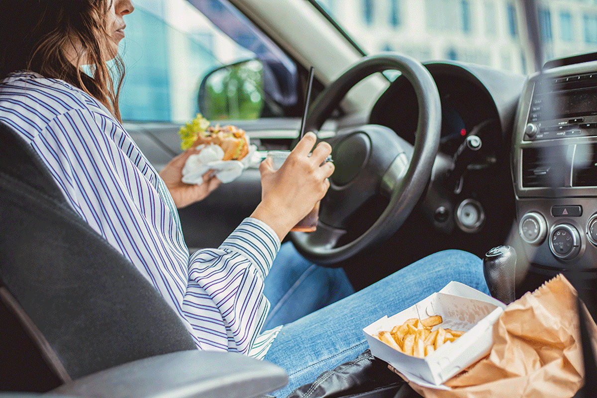 12 Things People Who Always Have Clean Cars Do Gettyimages 1267591935