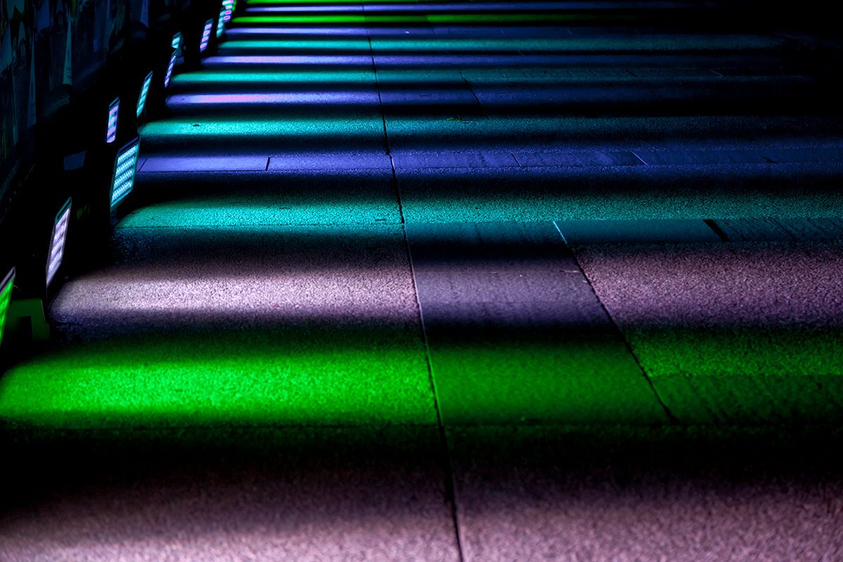 Embrace The Latest Trends In Outdoor Lighting Gettyimages 1211981907